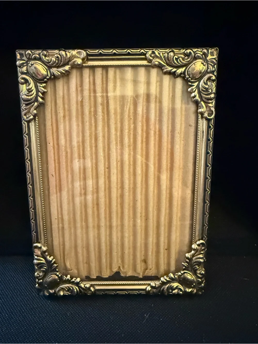 Vintage Gold Baroque Ornate Design scroll corners Photo Frame OSP